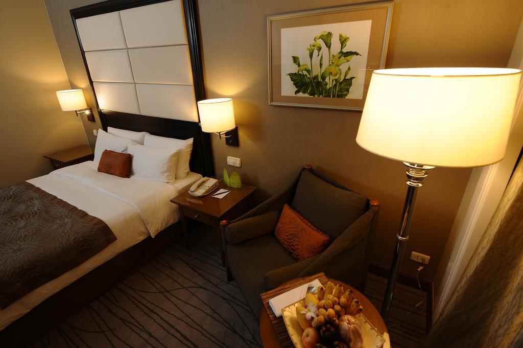 达沃市马可波罗酒店 外观 照片 A room at the hotel