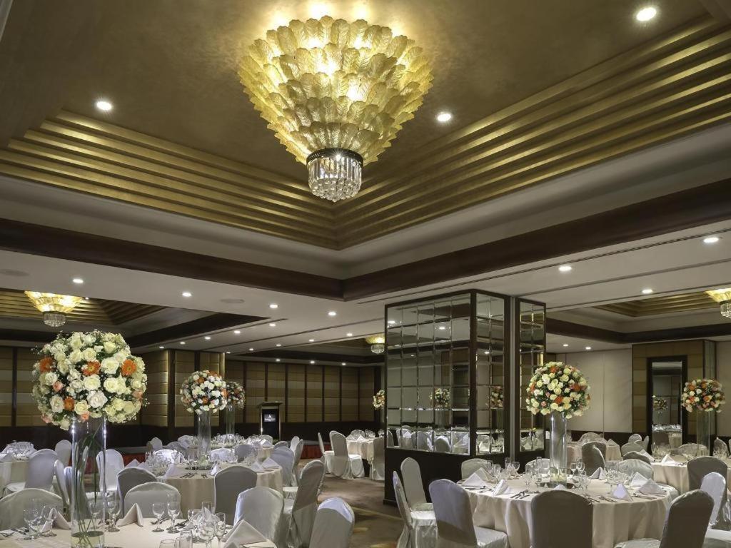 达沃市马可波罗酒店 外观 照片 The ballroom